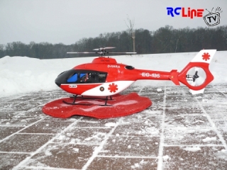 < DAVOR: EC135 im Schnee